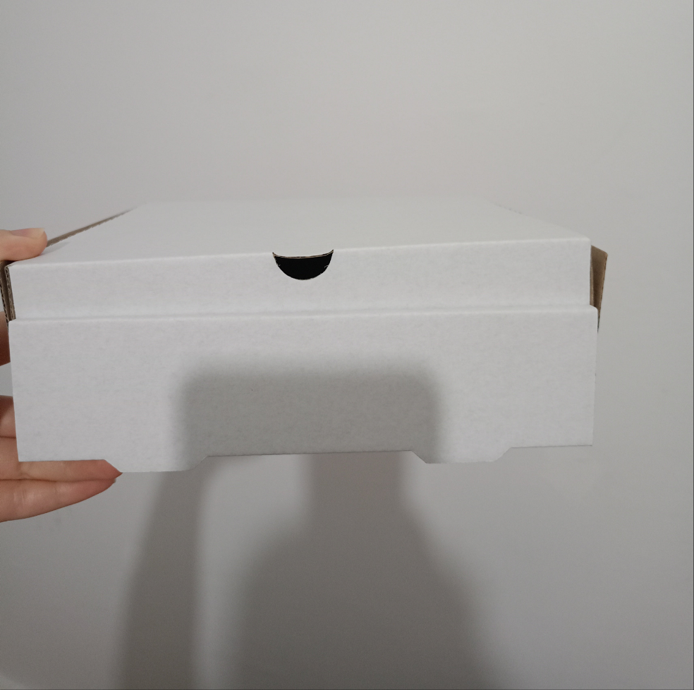 BOX 20 20 8 CM
