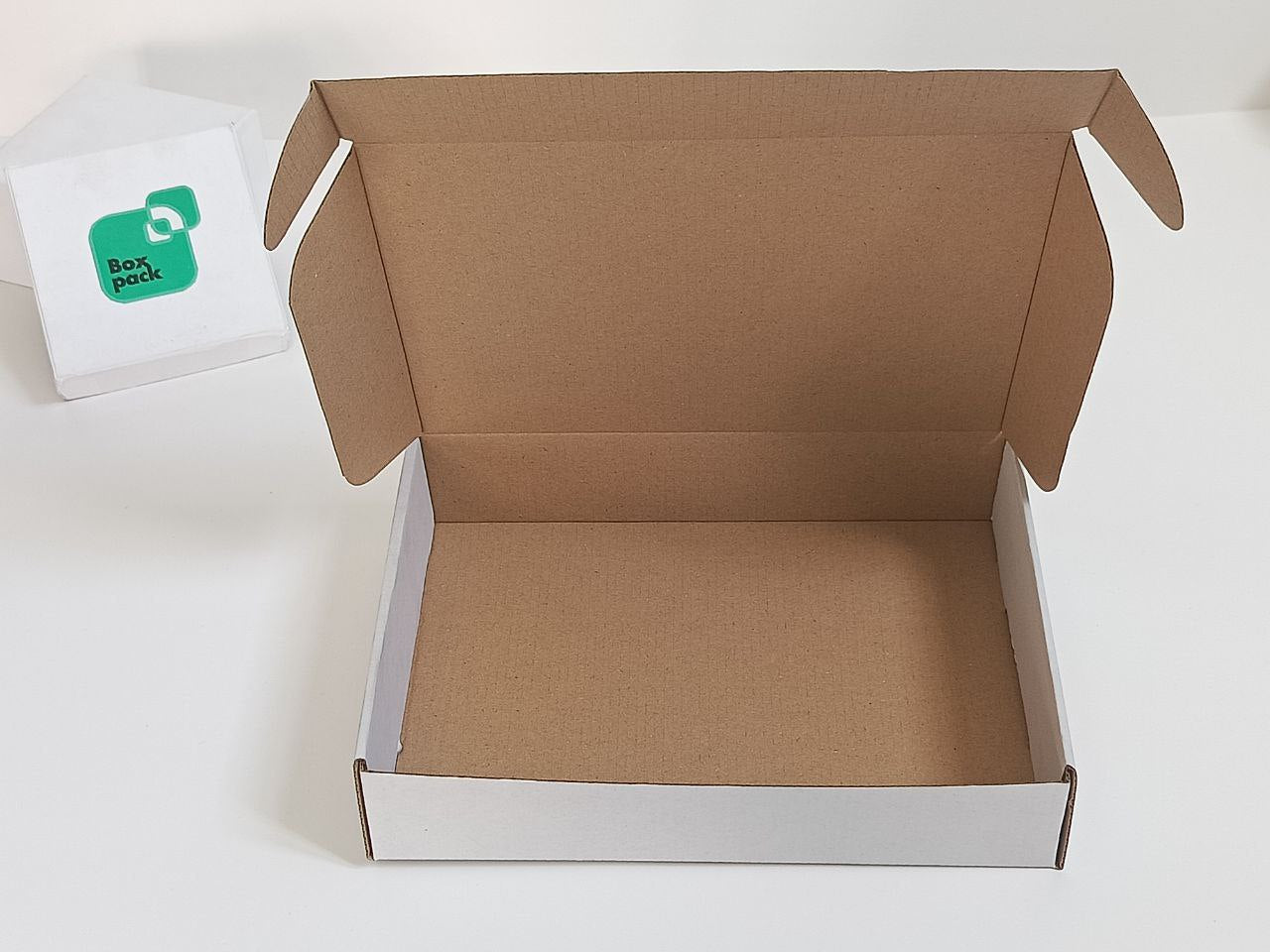 BOX 25 18 5 CM