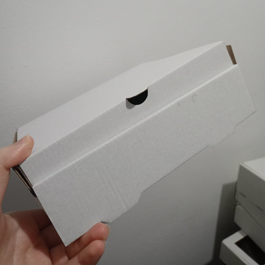 BOX 18 18 6 CM
