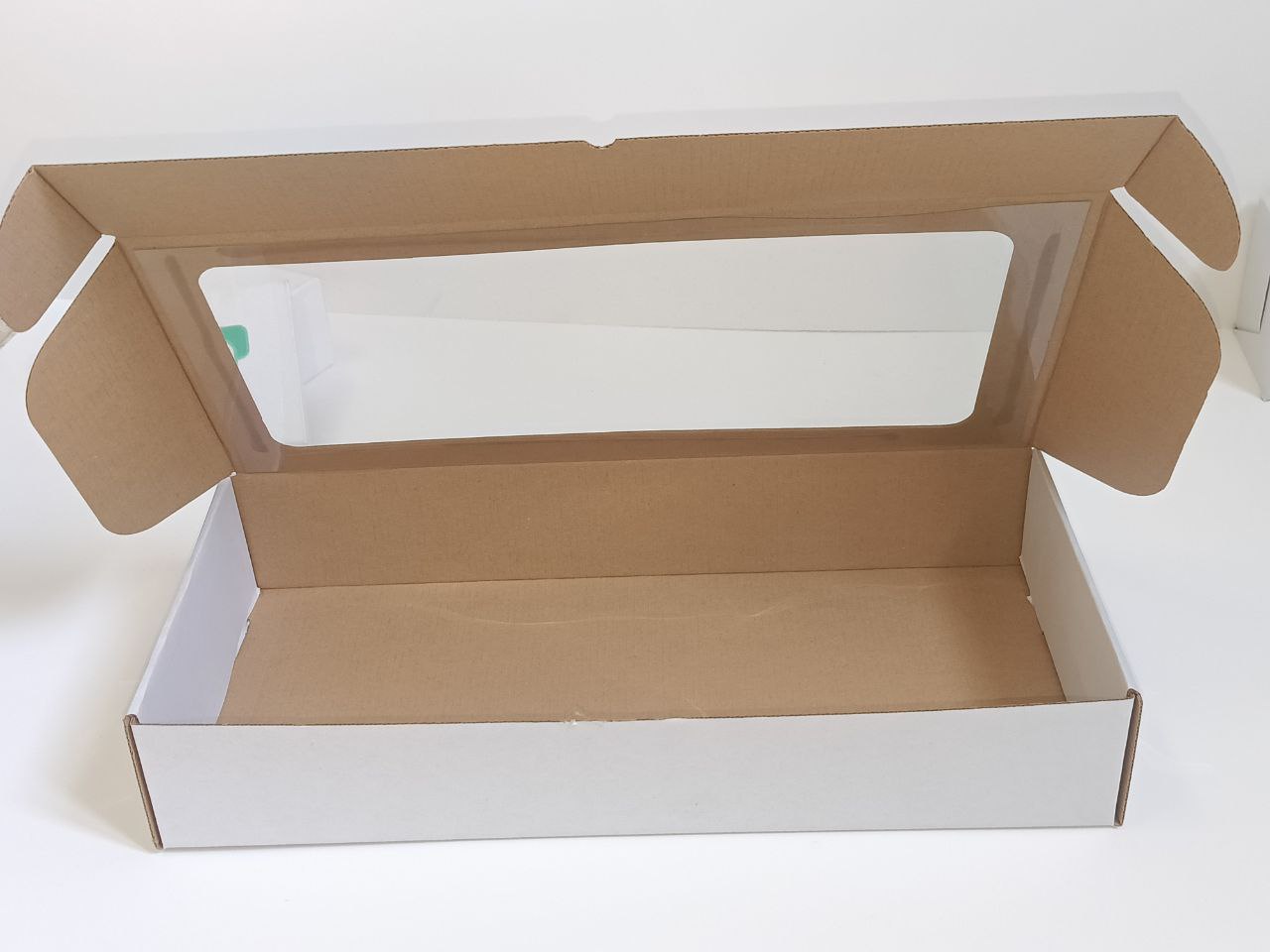 BOX 40 17 8 CM