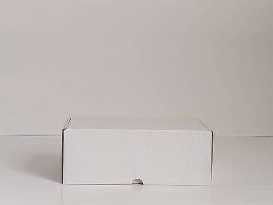 BOX 26 13 10 CM