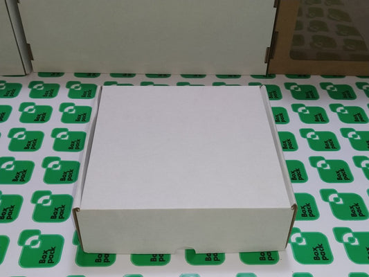 BOX 24 22 7 CM